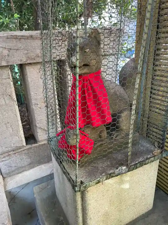 大鳥神社の{uncategorized: "未分類", other: "その他", undefined: "問題あり", building: "その他建物", grave: "お墓", sacred_gate: "鳥居", guardian: "狛犬", statue: "像", buddha: "仏像", history: "歴史", nature: "自然", garden: "庭園", animal: "動物", pagoda: "塔", temizu: "手水舎", mountain_gate: "山門・神門", sanctuary: "本殿・本堂", subordinate: "末社・摂社", art: "芸術", scenery: "景色", jizo: "地蔵", ema: "絵馬", goshuin: "御朱印", omikuji: "おみくじ", items: "授与品その他", amulet: "お守り", goshuincho: "御朱印帳", eats: "食事", festival: "お祭り", votive_dance: "神楽", shichigosan: "七五三参", wedding: "結婚式", experience: "体験その他", initially: "初詣", around: "周辺", anti_infection: "感染症対策"}