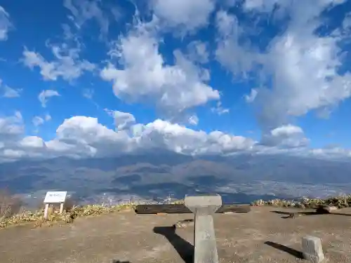 宝積山光前寺の{uncategorized: "未分類", other: "その他", undefined: "問題あり", building: "その他建物", grave: "お墓", sacred_gate: "鳥居", guardian: "狛犬", statue: "像", buddha: "仏像", history: "歴史", nature: "自然", garden: "庭園", animal: "動物", pagoda: "塔", temizu: "手水舎", mountain_gate: "山門・神門", sanctuary: "本殿・本堂", subordinate: "末社・摂社", art: "芸術", scenery: "景色", jizo: "地蔵", ema: "絵馬", goshuin: "御朱印", omikuji: "おみくじ", items: "授与品その他", amulet: "お守り", goshuincho: "御朱印帳", eats: "食事", festival: "お祭り", votive_dance: "神楽", shichigosan: "七五三参", wedding: "結婚式", experience: "体験その他", initially: "初詣", around: "周辺", anti_infection: "感染症対策"}