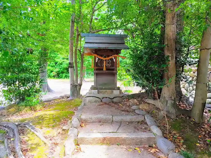 神明社(梅須賀)の末社・摂社