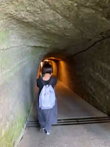 銭洗弁財天宇賀福神社(神奈川県)