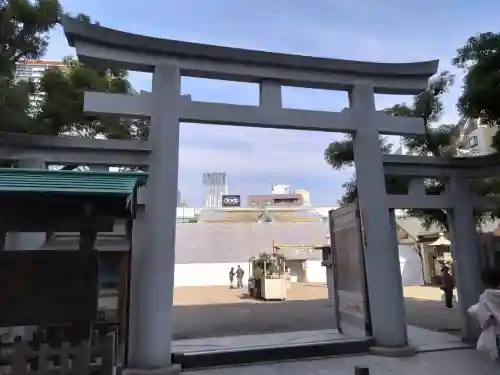 今宮戎神社の{uncategorized: "未分類", other: "その他", undefined: "問題あり", building: "その他建物", grave: "お墓", sacred_gate: "鳥居", guardian: "狛犬", statue: "像", buddha: "仏像", history: "歴史", nature: "自然", garden: "庭園", animal: "動物", pagoda: "塔", temizu: "手水舎", mountain_gate: "山門・神門", sanctuary: "本殿・本堂", subordinate: "末社・摂社", art: "芸術", scenery: "景色", jizo: "地蔵", ema: "絵馬", goshuin: "御朱印", omikuji: "おみくじ", items: "授与品その他", amulet: "お守り", goshuincho: "御朱印帳", eats: "食事", festival: "お祭り", votive_dance: "神楽", shichigosan: "七五三参", wedding: "結婚式", experience: "体験その他", initially: "初詣", around: "周辺", anti_infection: "感染症対策"}