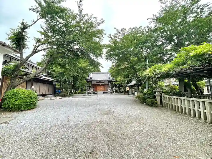 在士八幡神社(滋賀県)