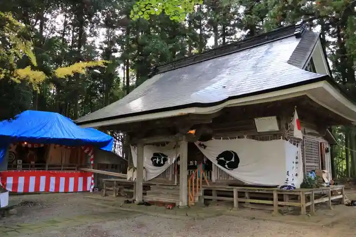 鹿島神社の本殿・本堂