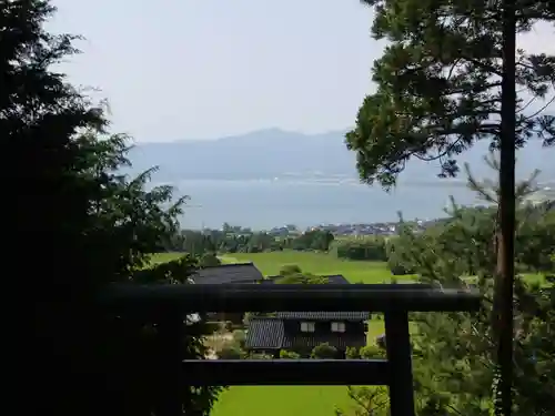 大目神社の景色