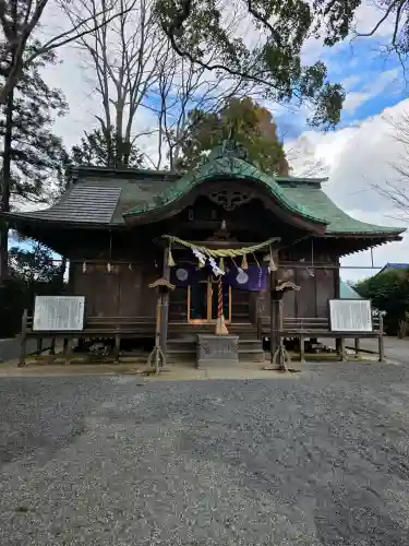 三島八幡神社の{uncategorized: "未分類", other: "その他", undefined: "問題あり", building: "その他建物", grave: "お墓", sacred_gate: "鳥居", guardian: "狛犬", statue: "像", buddha: "仏像", history: "歴史", nature: "自然", garden: "庭園", animal: "動物", pagoda: "塔", temizu: "手水舎", mountain_gate: "山門・神門", sanctuary: "本殿・本堂", subordinate: "末社・摂社", art: "芸術", scenery: "景色", jizo: "地蔵", ema: "絵馬", goshuin: "御朱印", omikuji: "おみくじ", items: "授与品その他", amulet: "お守り", goshuincho: "御朱印帳", eats: "食事", festival: "お祭り", votive_dance: "神楽", shichigosan: "七五三参", wedding: "結婚式", experience: "体験その他", initially: "初詣", around: "周辺", anti_infection: "感染症対策"}
