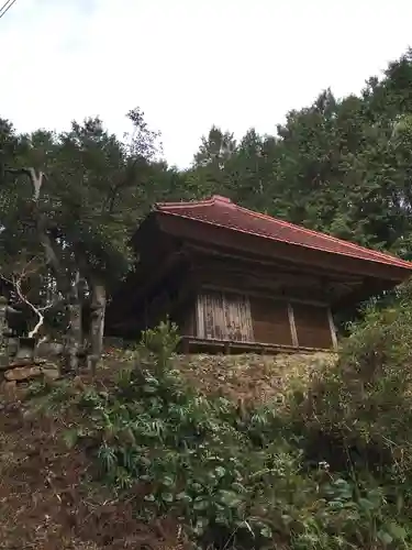 薬師堂の本殿・本堂