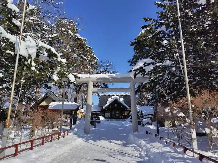 上富良野神社の鳥居