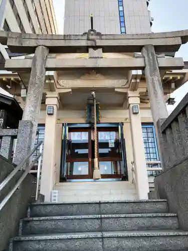 車町稲荷神社の鳥居