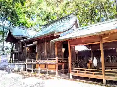 漆部神社の本殿・本堂