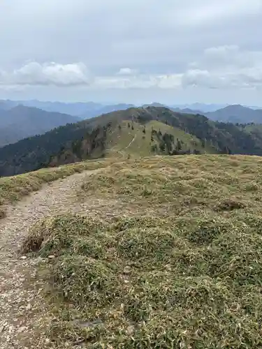 劔山本宮宝蔵石神社(徳島県)