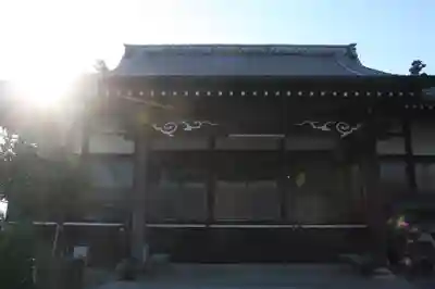 教信寺の本殿・本堂
