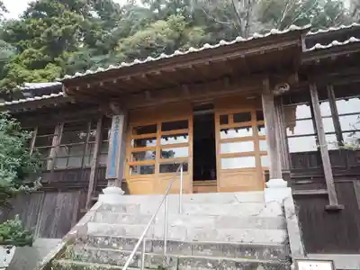 文殊仙寺の本殿・本堂