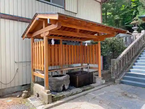 甲波宿祢神社の手水