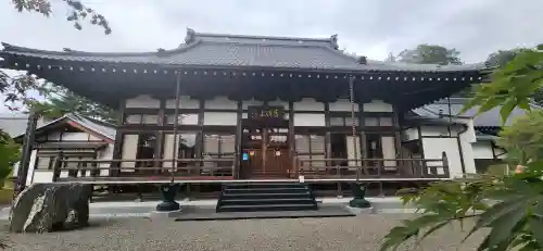 安洞院の本殿・本堂