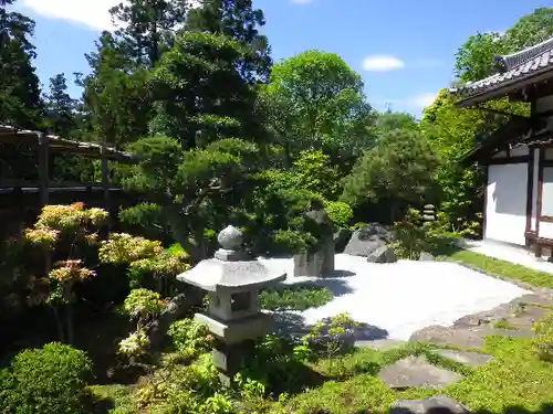 松嶺院の庭園