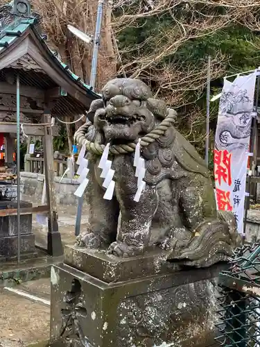 海南神社の狛犬