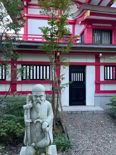 成子天神社の像