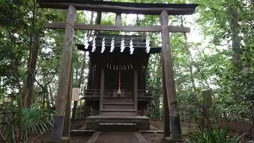 春日部八幡神社の末社・摂社