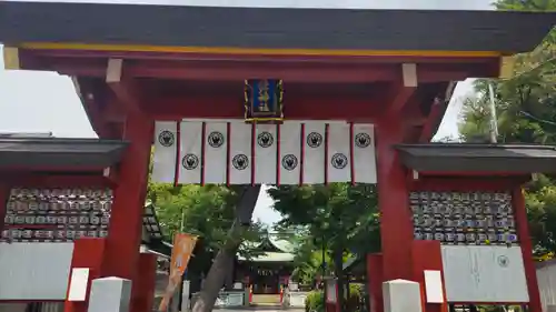 五方山熊野神社の山門・神門