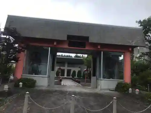 不動院の山門・神門