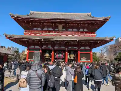 浅草寺の{uncategorized: "未分類", other: "その他", undefined: "問題あり", building: "その他建物", grave: "お墓", sacred_gate: "鳥居", guardian: "狛犬", statue: "像", buddha: "仏像", history: "歴史", nature: "自然", garden: "庭園", animal: "動物", pagoda: "塔", temizu: "手水舎", mountain_gate: "山門・神門", sanctuary: "本殿・本堂", subordinate: "末社・摂社", art: "芸術", scenery: "景色", jizo: "地蔵", ema: "絵馬", goshuin: "御朱印", omikuji: "おみくじ", items: "授与品その他", amulet: "お守り", goshuincho: "御朱印帳", eats: "食事", festival: "お祭り", votive_dance: "神楽", shichigosan: "七五三参", wedding: "結婚式", experience: "体験その他", initially: "初詣", around: "周辺", anti_infection: "感染症対策"}