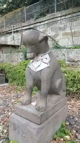 瀧泉寺（目黒不動尊）の狛犬