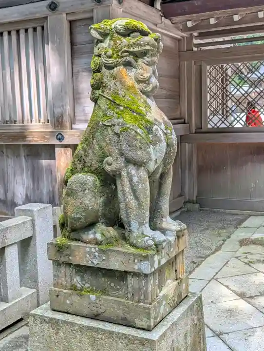 彌彦神社の{uncategorized: "未分類", other: "その他", undefined: "問題あり", building: "その他建物", grave: "お墓", sacred_gate: "鳥居", guardian: "狛犬", statue: "像", buddha: "仏像", history: "歴史", nature: "自然", garden: "庭園", animal: "動物", pagoda: "塔", temizu: "手水舎", mountain_gate: "山門・神門", sanctuary: "本殿・本堂", subordinate: "末社・摂社", art: "芸術", scenery: "景色", jizo: "地蔵", ema: "絵馬", goshuin: "御朱印", omikuji: "おみくじ", items: "授与品その他", amulet: "お守り", goshuincho: "御朱印帳", eats: "食事", festival: "お祭り", votive_dance: "神楽", shichigosan: "七五三参", wedding: "結婚式", experience: "体験その他", initially: "初詣", around: "周辺", anti_infection: "感染症対策"}