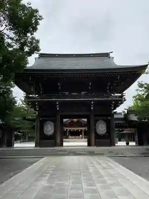 寒川神社の山門・神門