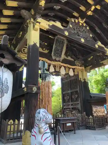 豊国神社の山門