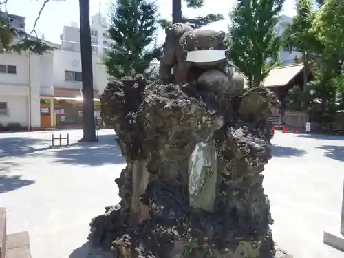 お三の宮日枝神社の狛犬