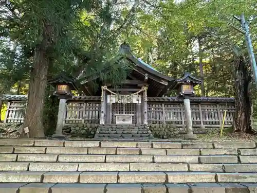 諏訪大社上社前宮(長野県)