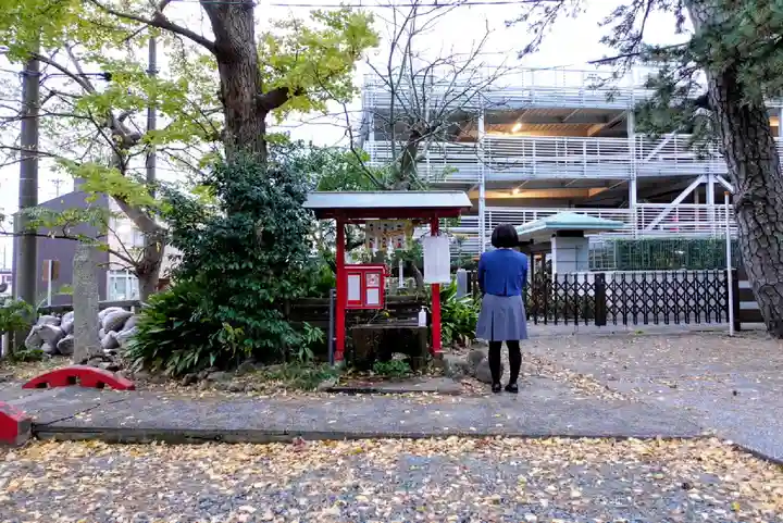 辨天神社の手水舎