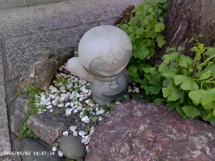 居木神社の{uncategorized: "未分類", other: "その他", undefined: "問題あり", building: "その他建物", grave: "お墓", sacred_gate: "鳥居", guardian: "狛犬", statue: "像", buddha: "仏像", history: "歴史", nature: "自然", garden: "庭園", animal: "動物", pagoda: "塔", temizu: "手水舎", mountain_gate: "山門・神門", sanctuary: "本殿・本堂", subordinate: "末社・摂社", art: "芸術", scenery: "景色", jizo: "地蔵", ema: "絵馬", goshuin: "御朱印", omikuji: "おみくじ", items: "授与品その他", amulet: "お守り", goshuincho: "御朱印帳", eats: "食事", festival: "お祭り", votive_dance: "神楽", shichigosan: "七五三参", wedding: "結婚式", experience: "体験その他", initially: "初詣", around: "周辺", anti_infection: "感染症対策"}