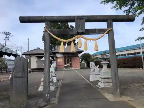 賀茂皇大神社の{uncategorized: "未分類", other: "その他", undefined: "問題あり", building: "その他建物", grave: "お墓", sacred_gate: "鳥居", guardian: "狛犬", statue: "像", buddha: "仏像", history: "歴史", nature: "自然", garden: "庭園", animal: "動物", pagoda: "塔", temizu: "手水舎", mountain_gate: "山門・神門", sanctuary: "本殿・本堂", subordinate: "末社・摂社", art: "芸術", scenery: "景色", jizo: "地蔵", ema: "絵馬", goshuin: "御朱印", omikuji: "おみくじ", items: "授与品その他", amulet: "お守り", goshuincho: "御朱印帳", eats: "食事", festival: "お祭り", votive_dance: "神楽", shichigosan: "七五三参", wedding: "結婚式", experience: "体験その他", initially: "初詣", around: "周辺", anti_infection: "感染症対策"}