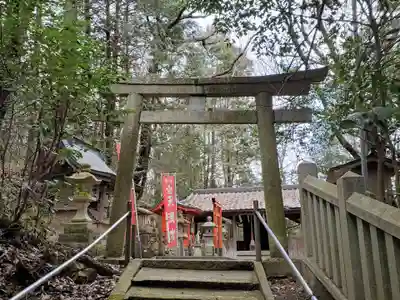 鍬渓神社の末社・摂社