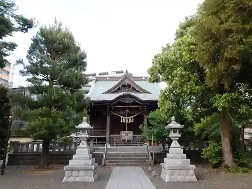 大棚・中川杉山神社の本殿・本堂