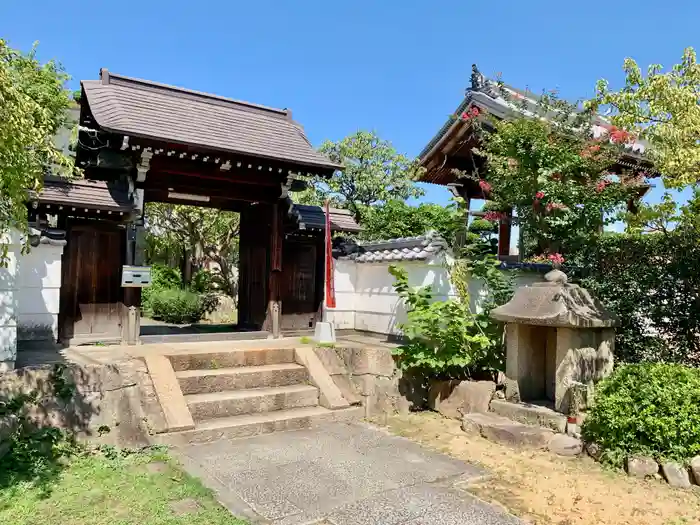 金龍寺の山門