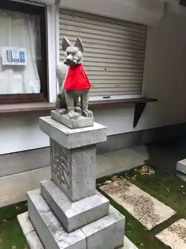 豊栄稲荷神社の狛犬