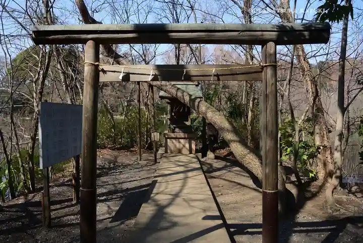 厳島神社(東京都)