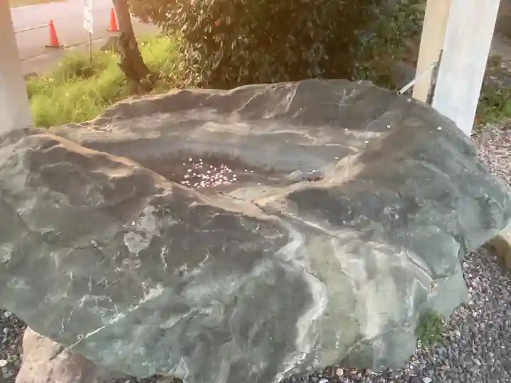 八幡宮(西田八幡宮)の手水舎