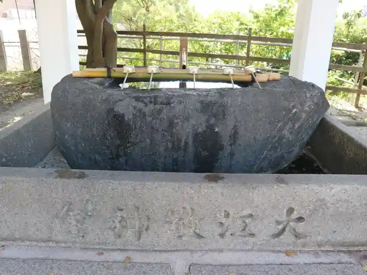 大江神社の手水舎