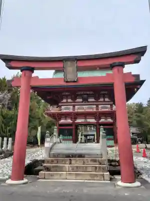 飯野八幡宮の{uncategorized: "未分類", other: "その他", undefined: "問題あり", building: "その他建物", grave: "お墓", sacred_gate: "鳥居", guardian: "狛犬", statue: "像", buddha: "仏像", history: "歴史", nature: "自然", garden: "庭園", animal: "動物", pagoda: "塔", temizu: "手水舎", mountain_gate: "山門・神門", sanctuary: "本殿・本堂", subordinate: "末社・摂社", art: "芸術", scenery: "景色", jizo: "地蔵", ema: "絵馬", goshuin: "御朱印", omikuji: "おみくじ", items: "授与品その他", amulet: "お守り", goshuincho: "御朱印帳", eats: "食事", festival: "お祭り", votive_dance: "神楽", shichigosan: "七五三参", wedding: "結婚式", experience: "体験その他", initially: "初詣", around: "周辺", anti_infection: "感染症対策"}