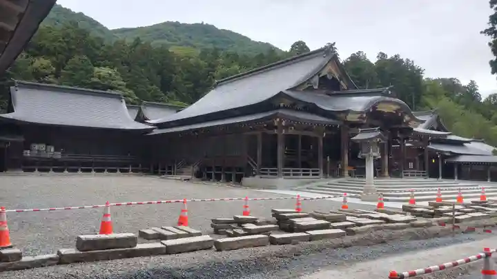 彌彦神社(新潟県)