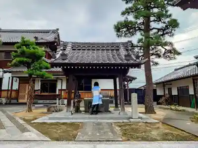 普門寺の手水舎
