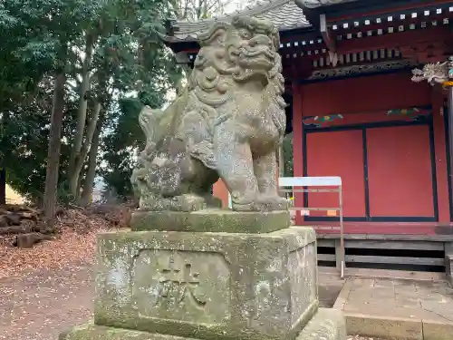 中氷川神社の狛犬