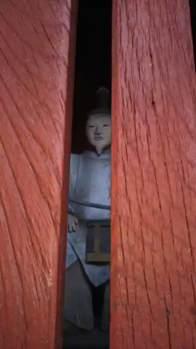 都々古別神社(八槻)の像