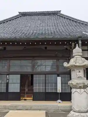 光明寺（とら薬師）の本殿・本堂