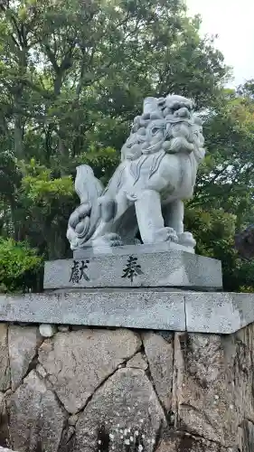 伊弉諾神宮の{uncategorized: "未分類", other: "その他", undefined: "問題あり", building: "その他建物", grave: "お墓", sacred_gate: "鳥居", guardian: "狛犬", statue: "像", buddha: "仏像", history: "歴史", nature: "自然", garden: "庭園", animal: "動物", pagoda: "塔", temizu: "手水舎", mountain_gate: "山門・神門", sanctuary: "本殿・本堂", subordinate: "末社・摂社", art: "芸術", scenery: "景色", jizo: "地蔵", ema: "絵馬", goshuin: "御朱印", omikuji: "おみくじ", items: "授与品その他", amulet: "お守り", goshuincho: "御朱印帳", eats: "食事", festival: "お祭り", votive_dance: "神楽", shichigosan: "七五三参", wedding: "結婚式", experience: "体験その他", initially: "初詣", around: "周辺", anti_infection: "感染症対策"}