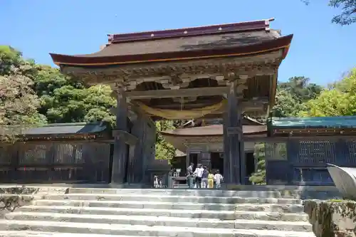 氣多大社の山門