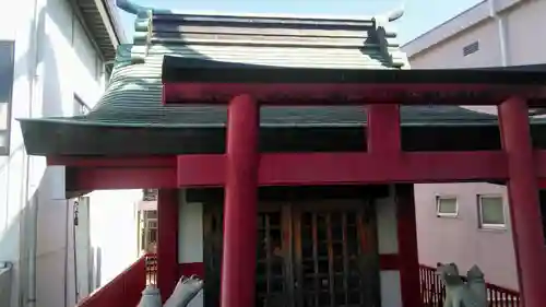 穴守稲荷分神社の本殿・本堂